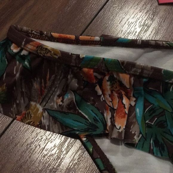 2CHILLIES St Barts Bottom Swimwear Size 10 US - Picture 4 of 5